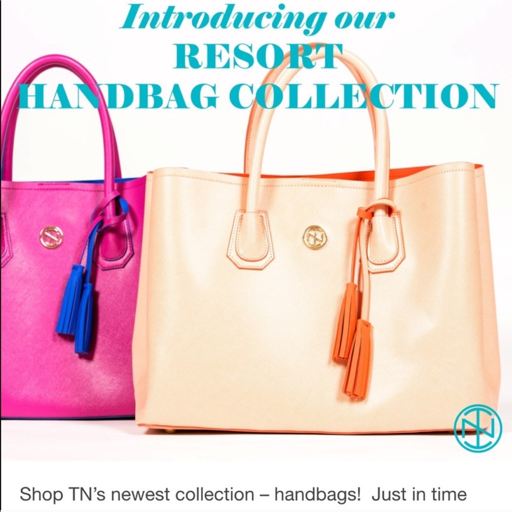 🆕❤️HOST PICK❤️🌈Great travel bag Resort Bag - Picture 2 of 12